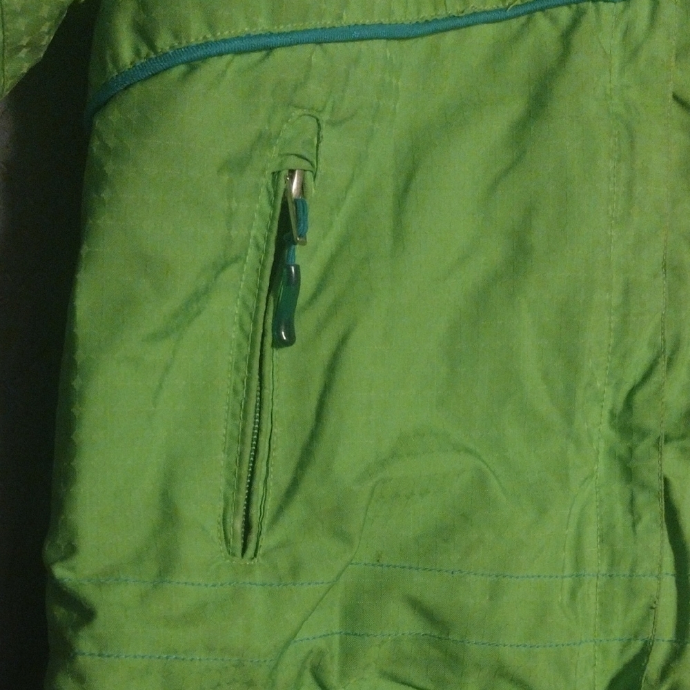 Obermeyer Kids Lime Green Raincoat With Blue Lining And Many Pocket And Features - Picture 3 of 13